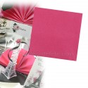 Serviette intissée fuchsia