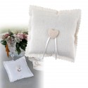 Coussin alliances coeur blanc