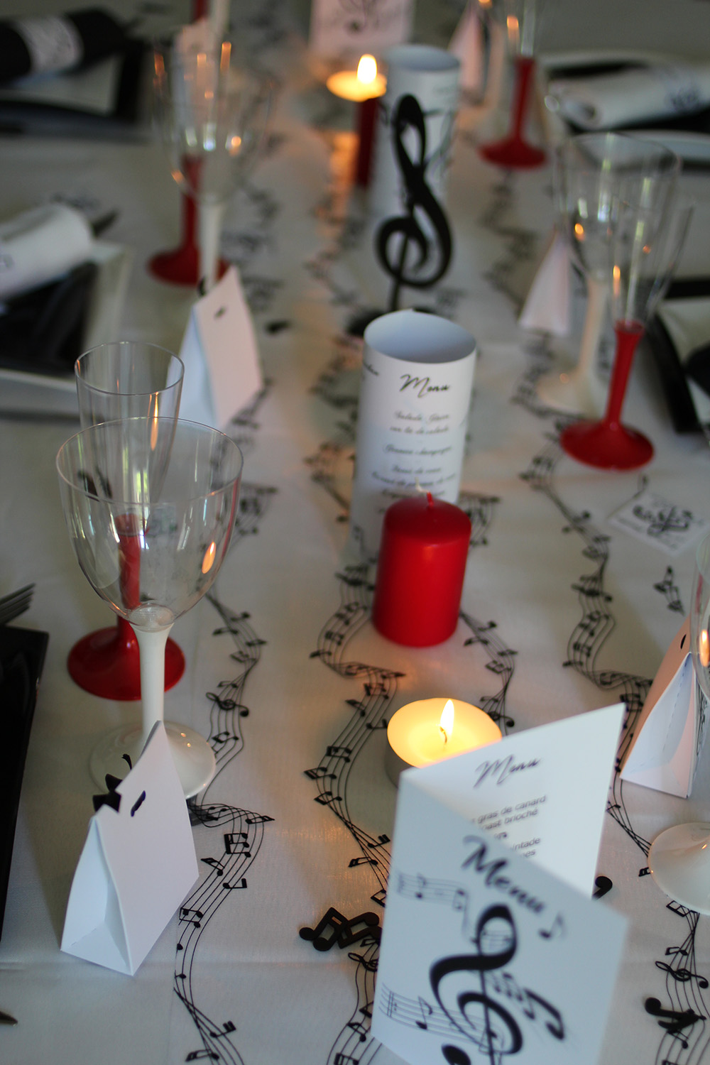 decoration-mariage-table-sur-la-musique