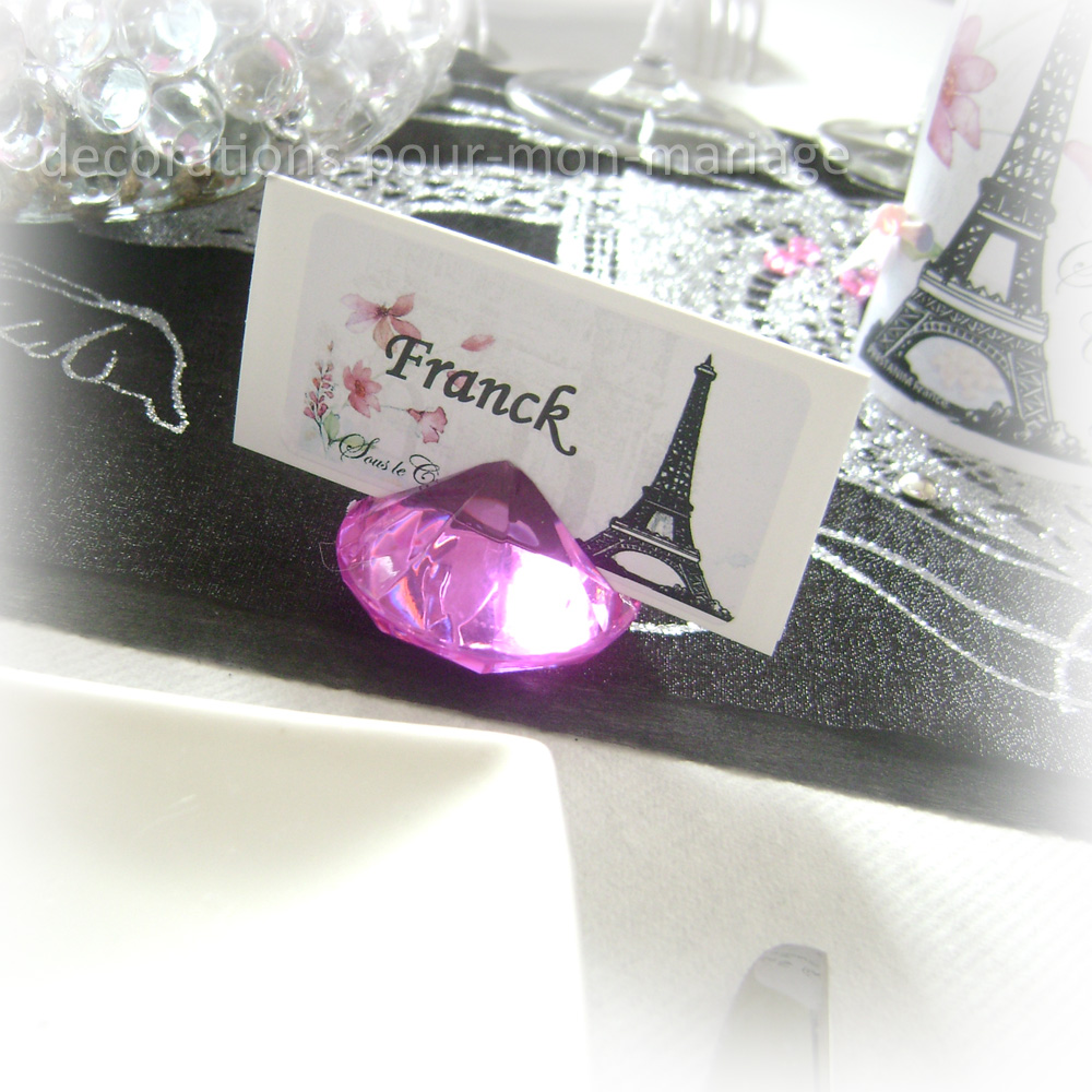 marque place diamant rose et carton personnalisé sur Paris