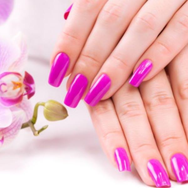 pose de faux ongles ongleries mariage Melun 77